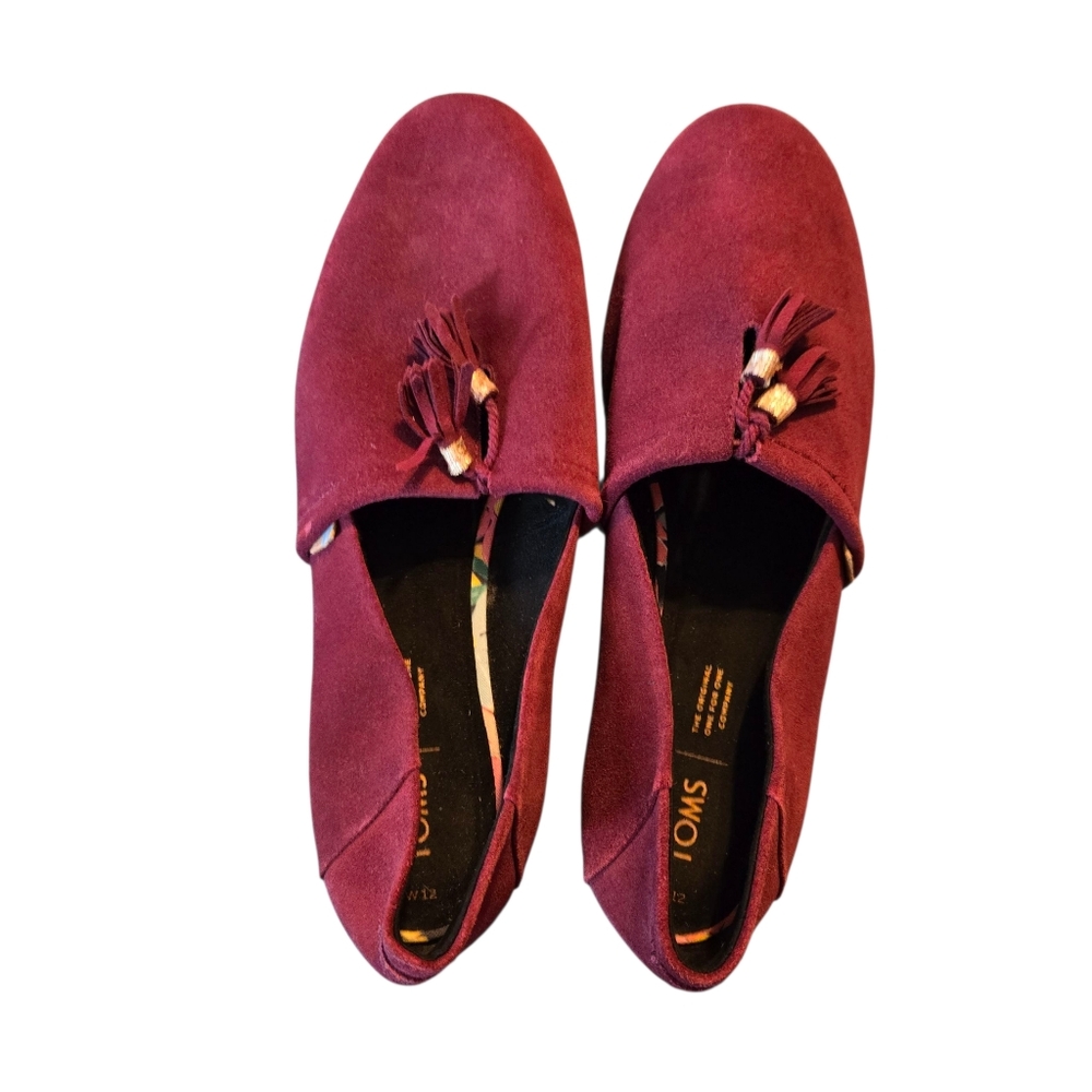 Toms Womens Maroon Suede Flate Loafers W/ Tassels Size 12